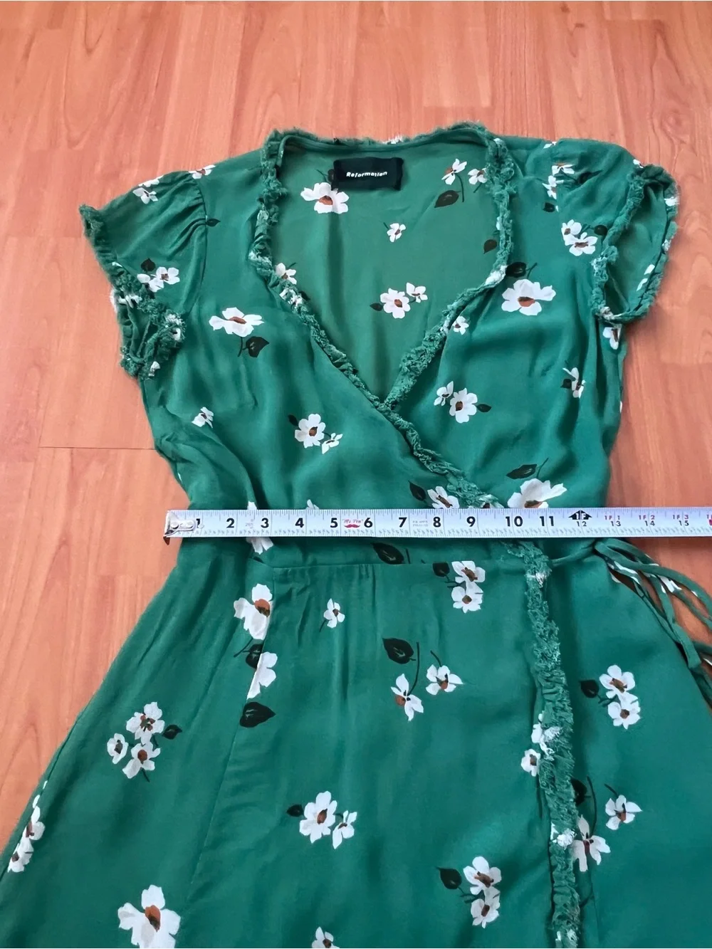 Reformation Garnet Floral Print Wrap Dress - Picture 9 of 10